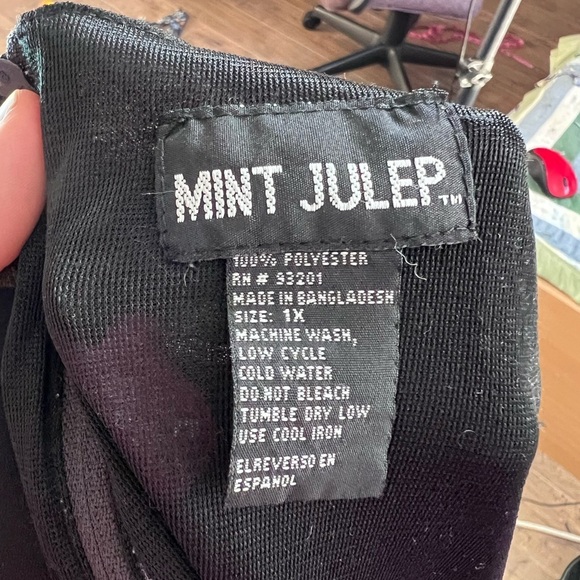 VNTG Mint Julep Floral Maxi Dress - Picture 6 of 6